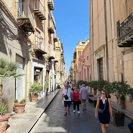 Giannina House 22 * 切法卢